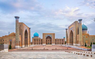 Historic Registan square with three madrasahs: Ulugh Beg, Tilya-Kori and Sher-Dor, Samarkend, Uzbekistan | Sergey Dzyuba